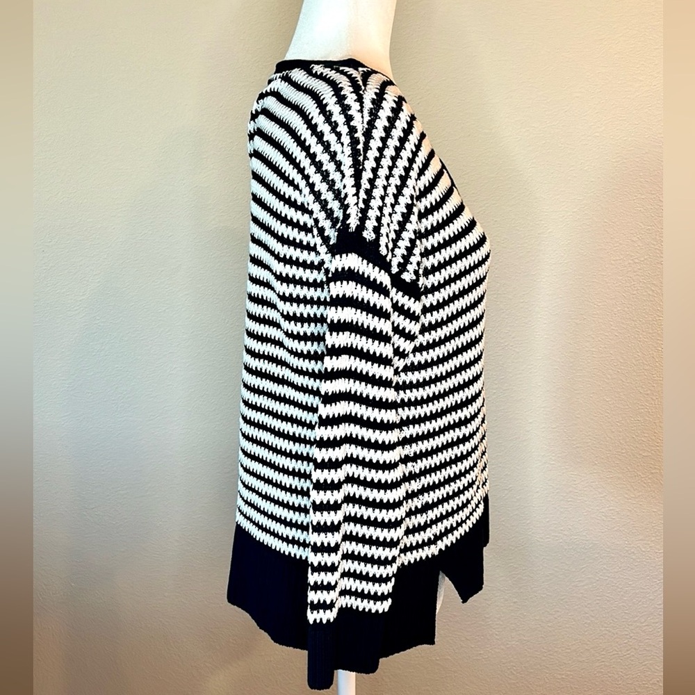 White House Black Market Sweater Black and White Striped Open Knit Size Medium - Picture 6 of 9